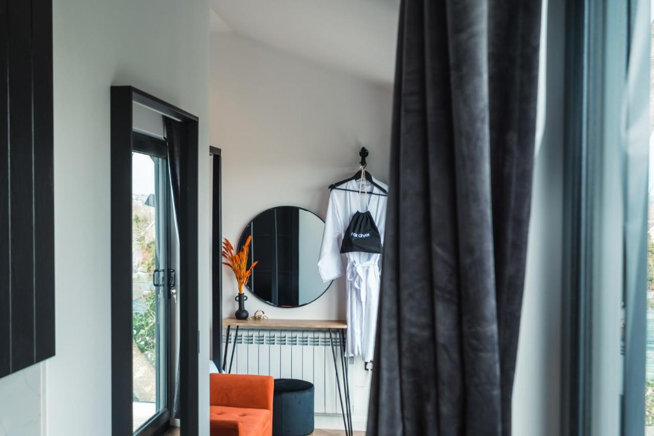 Priory Bay Escapes - Visum Lejlighed Tenby Eksteriør billede