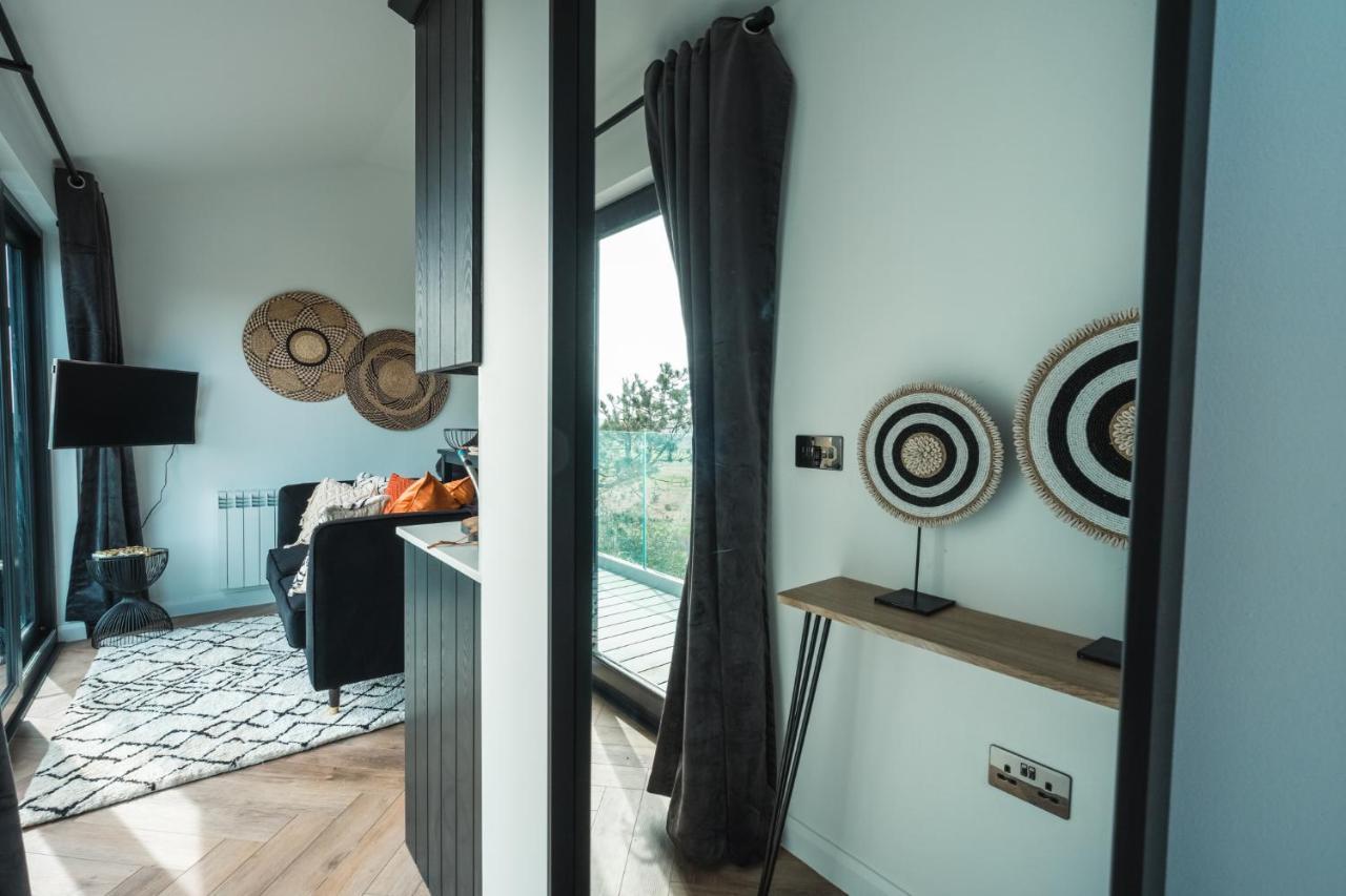 Priory Bay Escapes - Visum Lejlighed Tenby Eksteriør billede