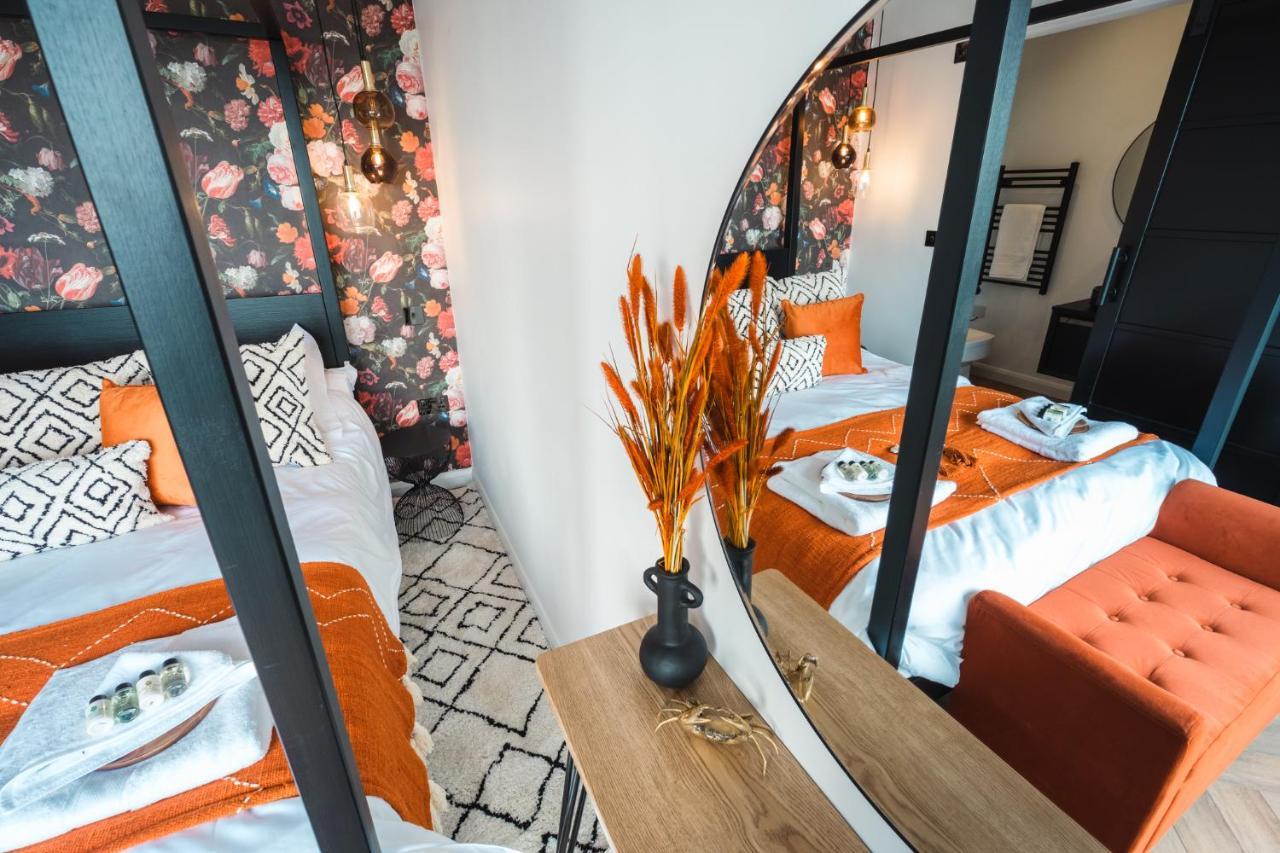 Priory Bay Escapes - Visum Lejlighed Tenby Eksteriør billede
